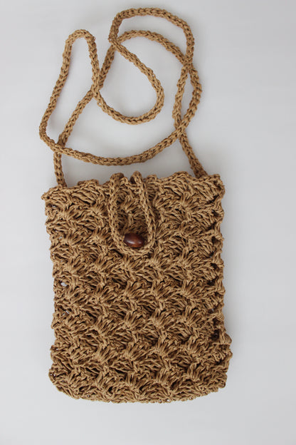 HAND-KNITTED PATTERNED SHOULDER BAG (BROWN)